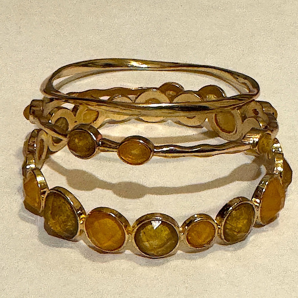 🌈 3/$15 Gold Bracelet Bangles with Gems (Costume Jewelry)